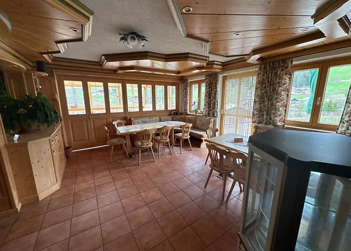 ベッド・アンド・ブレックファスト Schoenblick Russbach