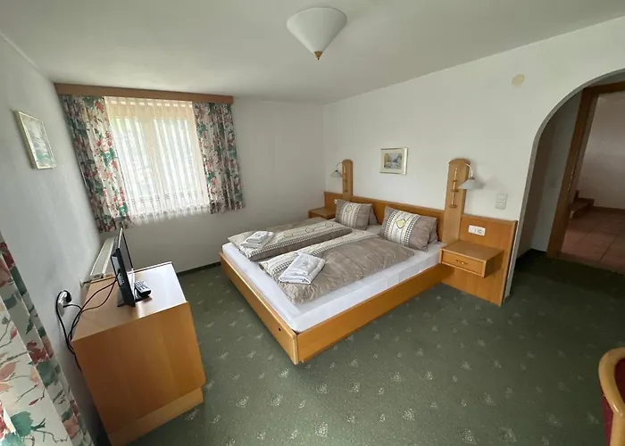 Schoenblick Russbach 3*