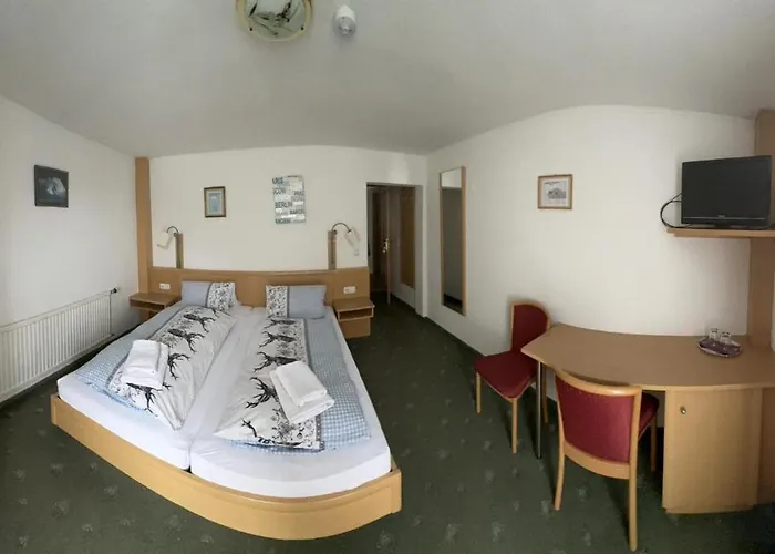 Schoenblick Russbach ベッド・アンド・ブレックファスト